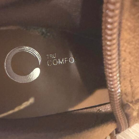 Journee Collection Paras Extra Wide Calf Stacked Heel Knee Boots Size 6.5 NWOB - Picture 7 of 8